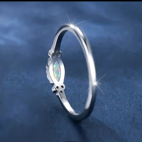 NWT 💍 DAINTY ELEGANT STAMPED 925 STERLING SILVER OPAL STONE RING Women’s 7 - Picture 4 of 5